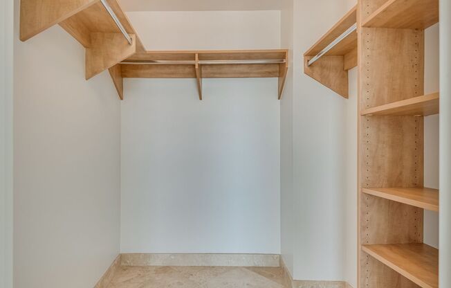 1 bed, 1.5 baths, $2,150, Unit UNIT 505