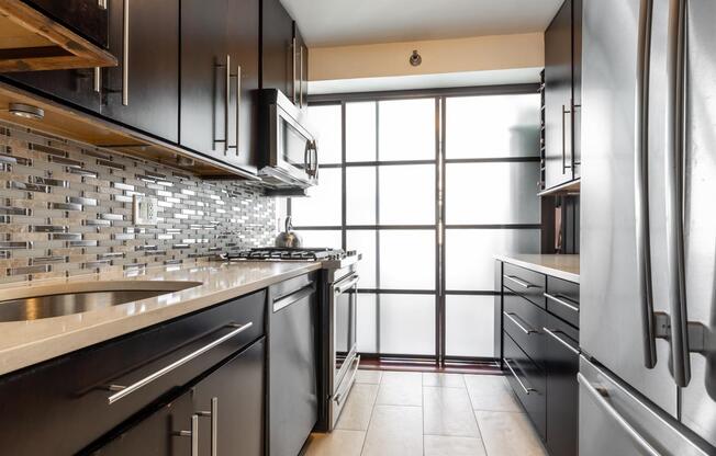 2 beds, 2 baths, 1,050 sqft, $6,000, Unit 22-B