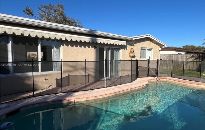 9200 SW 54TH ST #9200 COOPER CITY, FL 33328