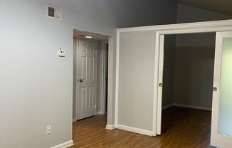 1 bed, 1 bath, $1,175, Unit APARTMENT 304B