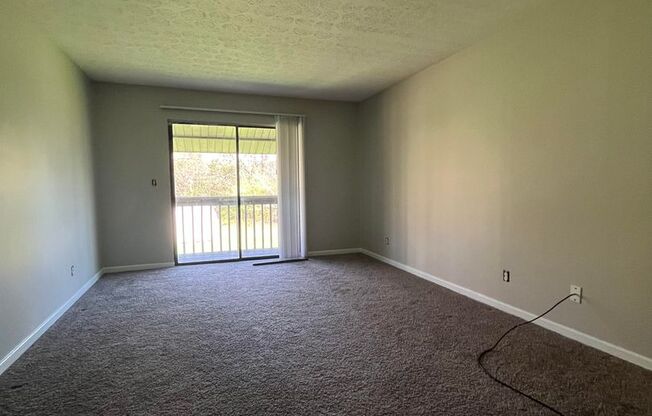 2 beds, 1 bath, 750 sqft, $1,275, Unit 122A