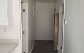 2 beds, 1 bath, $1,250