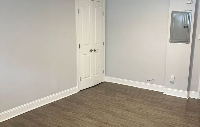 Studio, 1 bath, 275 sqft, $950, Unit BG