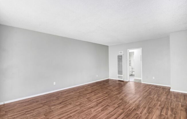 Cazador Court Apartments