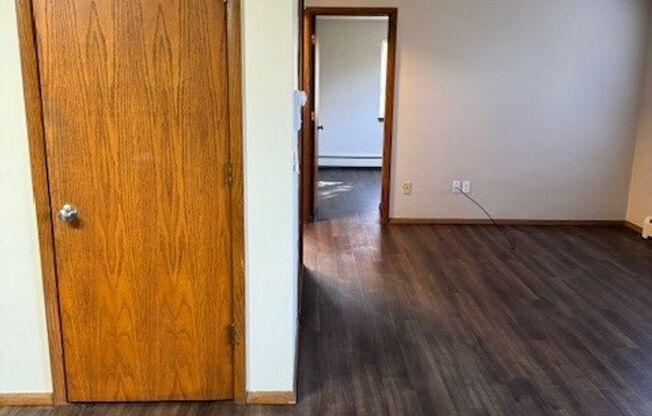 3 beds, 2 baths, 1,200 sqft, $2,350, Unit 5