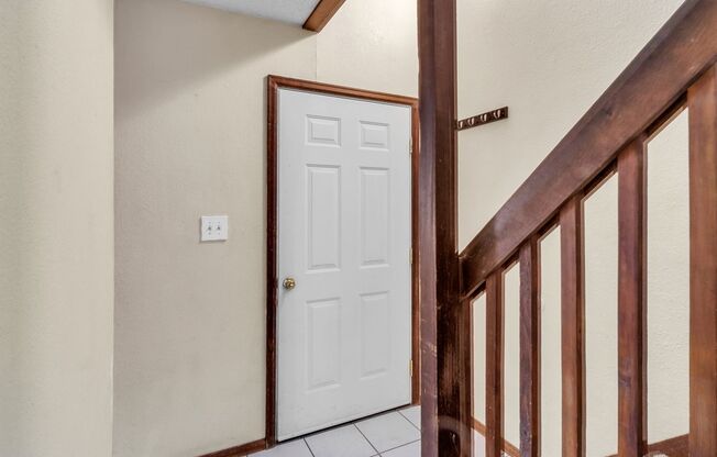 Wonderful 3 Bedroom Townhouse in Cedar Terrace