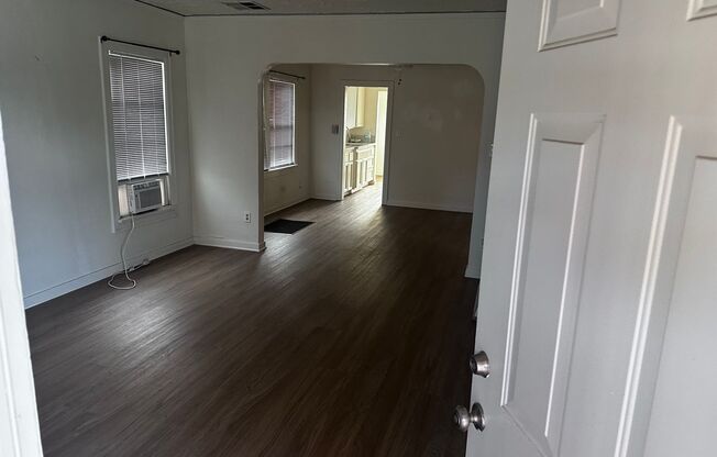 119 &amp; 121 Flower