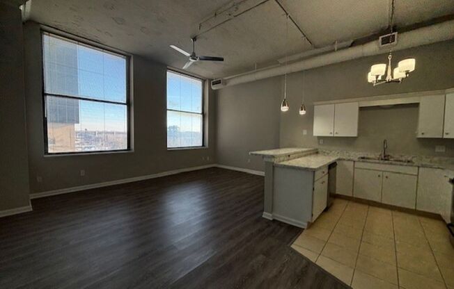 1 bed, 1 bath, 670 sqft, $1,189, Unit 311