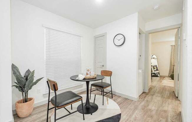 East Fort Worth Apartments & Townhomes