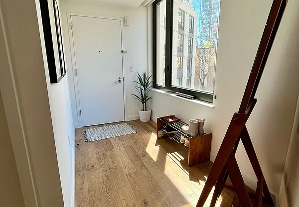 Studio, 1 bath, 620 sqft, $4,195, Unit 4K