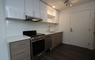 Studio, 1 bath, 367 sqft, $1,425, Unit 113 NEW