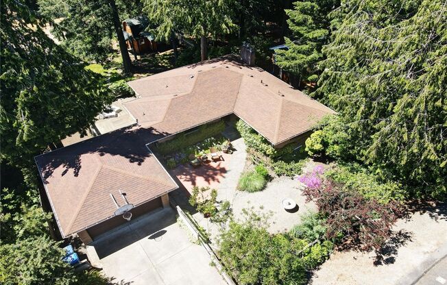 4Bd/1.75Ba Seattle Home