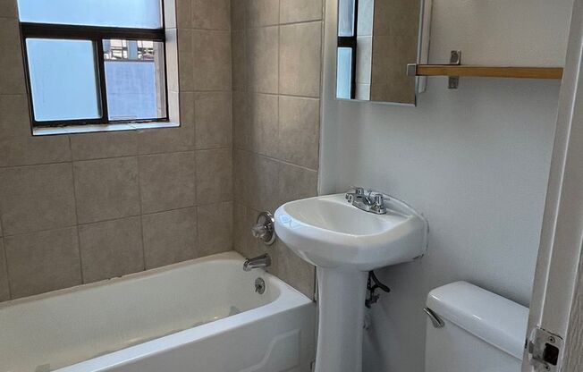 1 bed, 1 bath, 542 sqft, $1,650, Unit 604