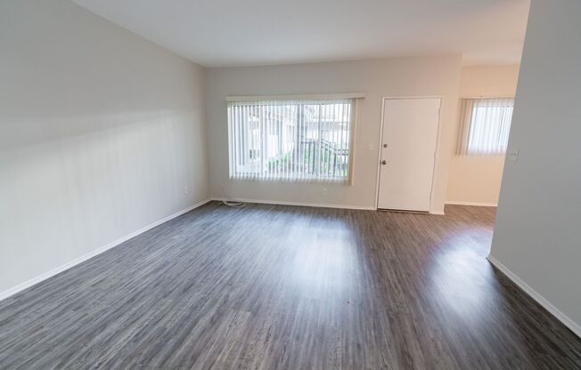2 beds, 2 baths, 1,100 sqft, $2,198, Unit 43
