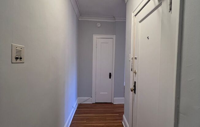 1 bed, 1 bath, 535 sqft, $1,645, Unit 2247-51-3H