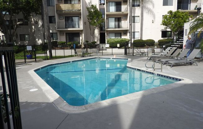 1 bed, 1 bath, $2,200, Unit #226