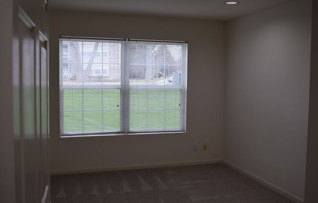 1 bed, 1 bath, 657 sqft, $1,225, Unit 408-106
