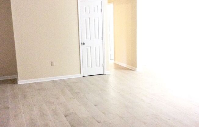 SPACIOUS NEWLY RENOVATED HOUSE
