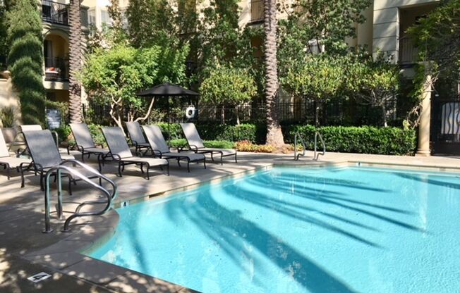 1 bed, 1 bath, $2,450