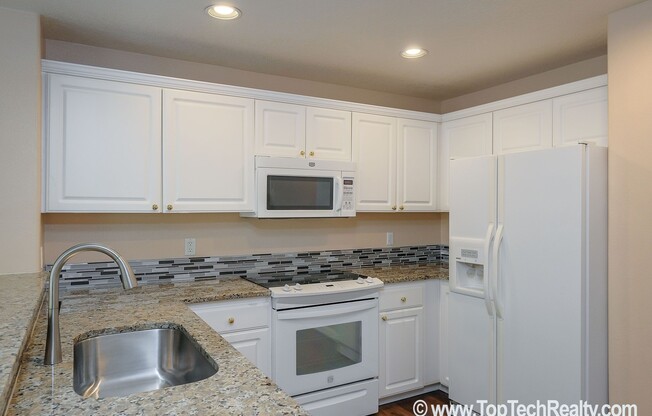 3 Bedrm Home ideally located in the Heart of Bethany Near Nike, Intel, PCC & High Tech Corridor