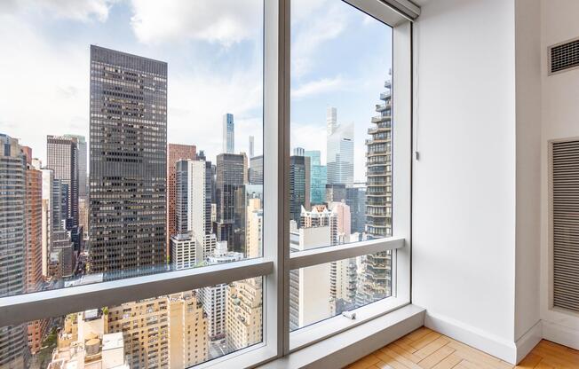 2 beds, 3 baths, 2,087 sqft, $15,500, Unit 40C