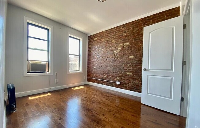 117 POST AVE