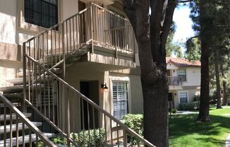 Cute and Cozy 2Br/2Ba Dual Master Condo in Terra Vista II