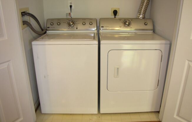 Townhouse In Sterling