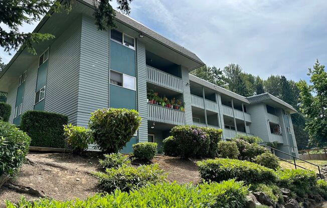 Welcome to Sun Vista Apartments