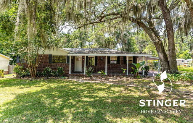 706 CTR DR W