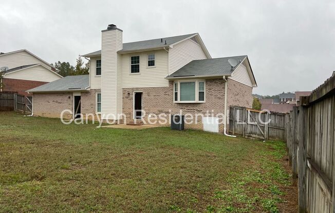 3 beds, 2.5 baths, $1,850