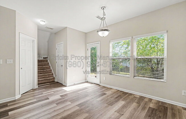 11325 DEER CHASE LN