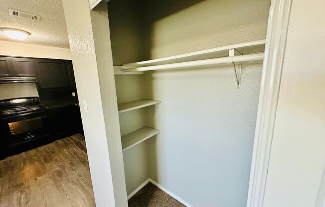 Studio, 1 bath, 500 sqft, $850, Unit 222