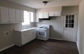 3 beds, 1 bath, $1,250