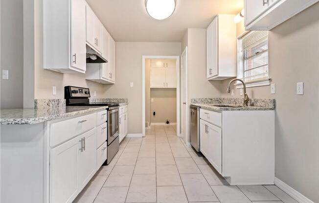1508 SHELLEY ST