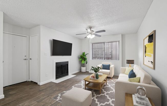 2 beds, 1.5 baths, 840 sqft, $1,349, Unit 2007