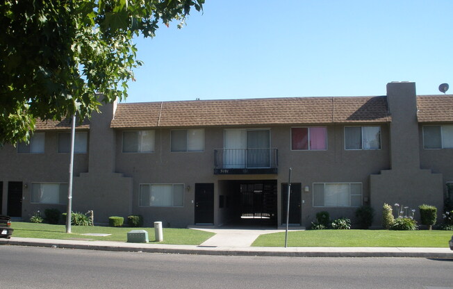 5101 Hunter Ave #16-SW 3 bed 1.5 bath townhome