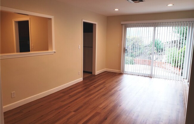 22436 SAN LUIS