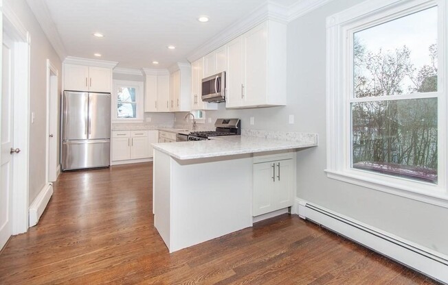18 SYLVESTER RD
