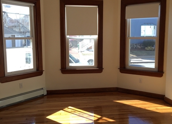 48 CHESTER AVE