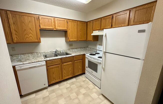 1 bed, 1 bath, 624 sqft, $680