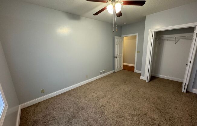 3 large bedrooms with large closets & 2 full baths Great convenient location