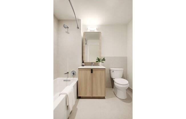 1 bed, 1 bath, $7,400, Unit 8K