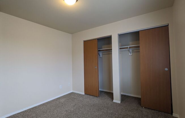 2 beds, 2 baths, 994 sqft, $1,200, Unit E301