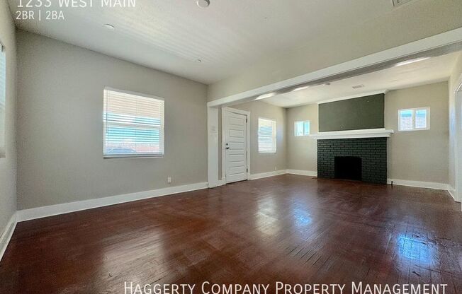 1233 W MAIN