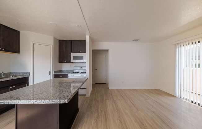 1 bed, 1 bath, 650 sqft, $1,899, Unit 114