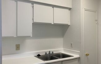 Emerald Cove Apartments