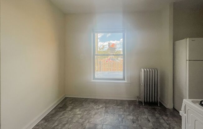 1 bed, 1 bath, 565 sqft, $1,395, Unit 5949P-1