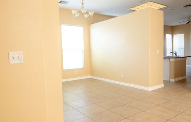 9205 GUGGENHEIM CT