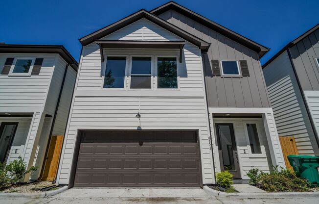 Modern Comfort in a Prime Location